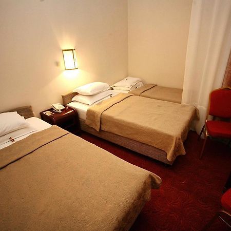 Golden Inn Hotel Majdanpek エクステリア 写真